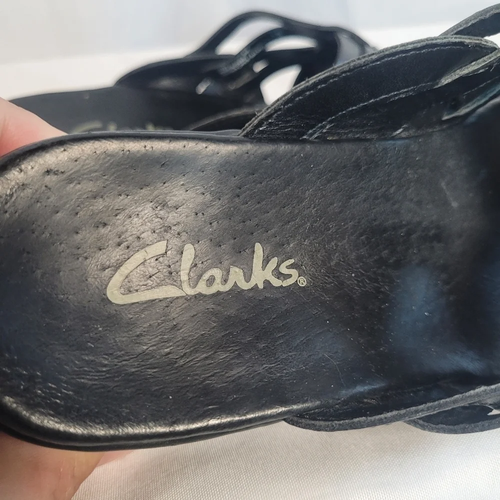Clarks Black Leather Slip On Sandals Size 8M